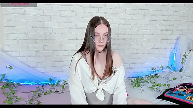 LinaKenny online show from 12, 3, 2026