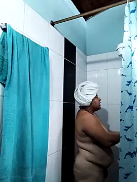 Monseratte21 online show from 1, 3, 2025