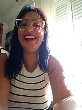 Snapshot of KiaMiller chatting on 15, 3, 2026 KiaMiller online show from 15, 3, 2026