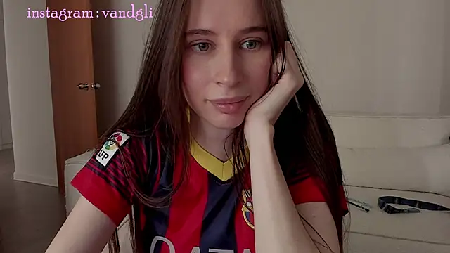 naughtyt online show from 21, 6, 2026