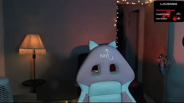 Saucy Jenn online show from 26, 1, 2025