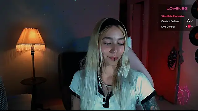 Saucy Jenn online show from 9, 1, 2025