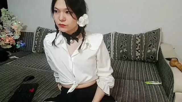 LuxMelys online show from 27, 1, 2025