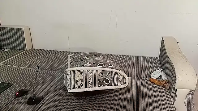 LuxMelys online show from 13, 9, 2025