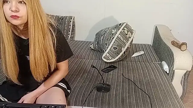 LuxMelys online show from 23, 11, 2025