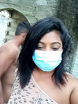 Snapshot of _Cute_ariana_ chatting on 1, 2, 2025 Cute ariana online show from 1, 2, 2025