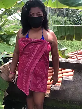 Snapshot of _Cute_ariana_ chatting on 11, 11, 2025 Cute ariana online show from 11, 11, 2025