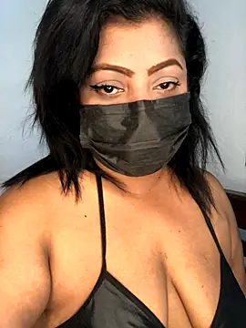 Snapshot of _Cute_ariana_ chatting on 6, 10, 2025 Cute ariana online show from 6, 10, 2025