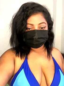 Snapshot of _Cute_ariana_ chatting on 1, 11, 2025 Cute ariana online show from 1, 11, 2025