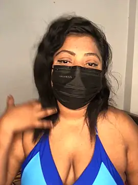 Snapshot of _Cute_ariana_ chatting on 26, 11, 2025 Cute ariana online show from 26, 11, 2025