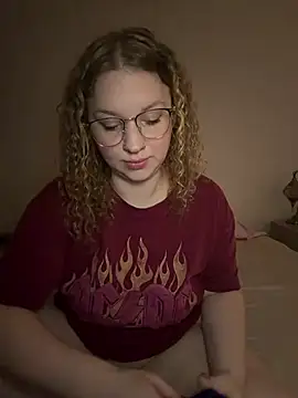 EmmieRae online show from 2, 2, 2026