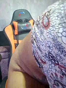 Valentinne z online show from 2, 3, 2025