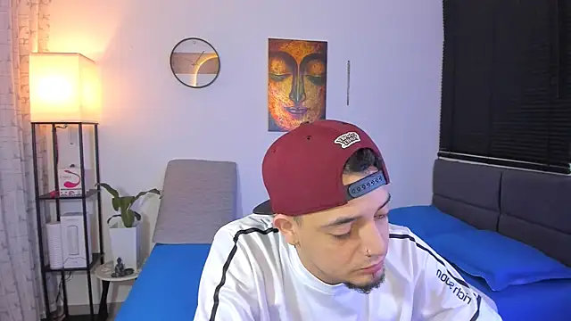 alejandro calderon1 online show from 4, 6, 2026
