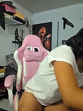 Hannah-grace online show from 27, 11, 2025