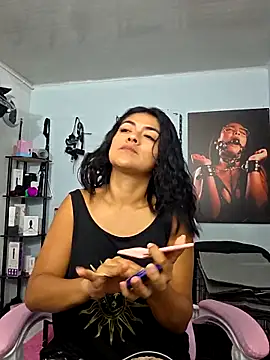 Hannah-grace online show from 4, 10, 2025