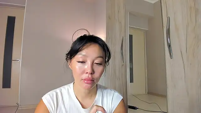 Snapshot of keiko_hot chatting on 22, 4, 2026 keiko hot online show from 22, 4, 2026