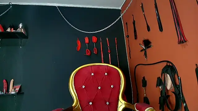 amy-mistress online show from 3, 10, 2025