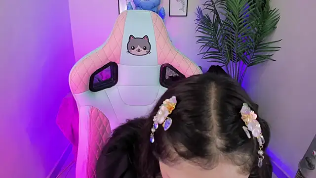 Kyomi chang online show from 18, 3, 2025