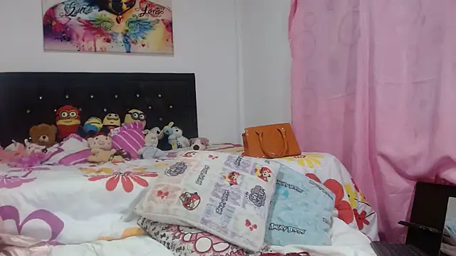 aleera starxx982 online show from 4, 3, 2025