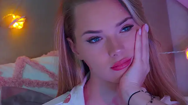 GentleRossi online show from 15, 3, 2025