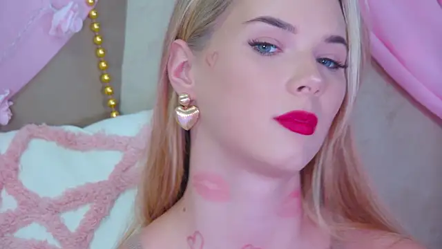 GentleRossi online show from 5, 3, 2025