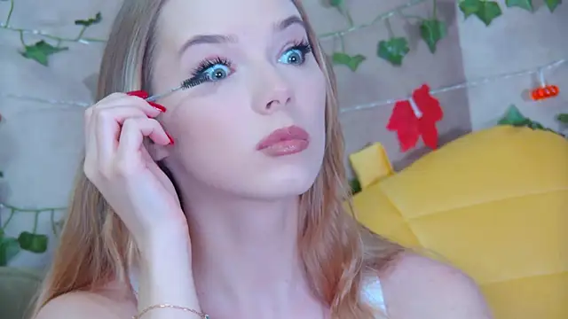 GentleRossi online show from 14, 10, 2025