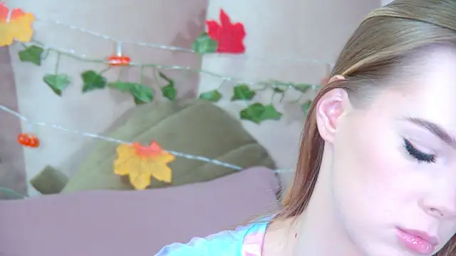 GentleRossi online show from 28, 10, 2025