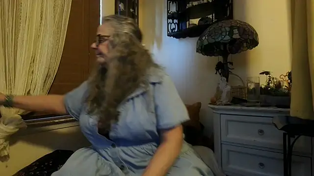 Snapshot of DestineeLoverGirl chatting on 24, 10, 2025 DestineeLoverGirl online show from 24, 10, 2025