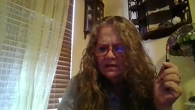 DestineeLoverGirl online show from 25, 3, 2026