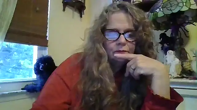 Snapshot of DestineeLoverGirl chatting on 26, 10, 2025 DestineeLoverGirl online show from 26, 10, 2025