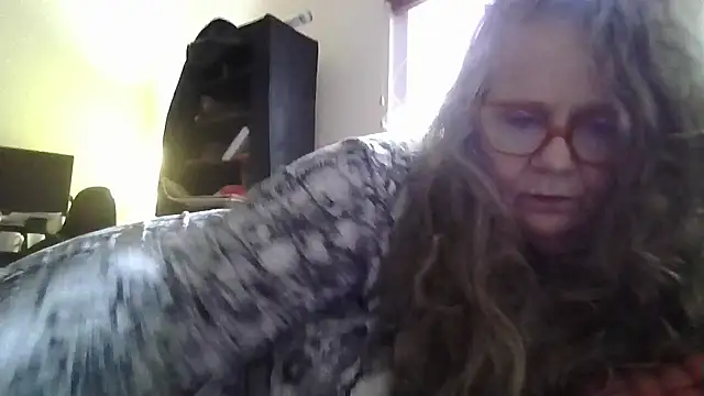 DestineeLoverGirl online show from 26, 3, 2026