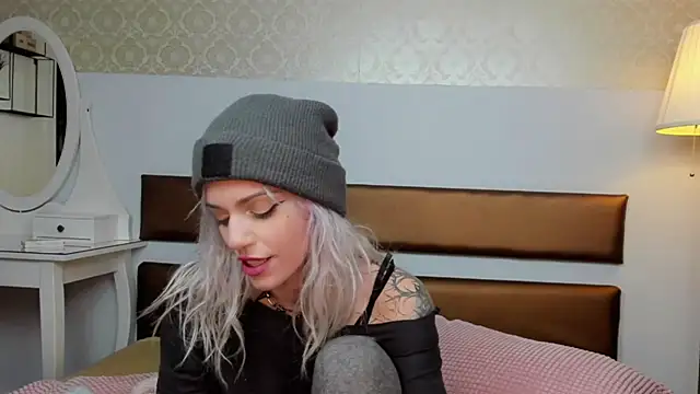 KatniseBabe online show from 24, 9, 2025