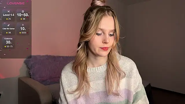 Chanel Gill online show from 26, 2, 2025