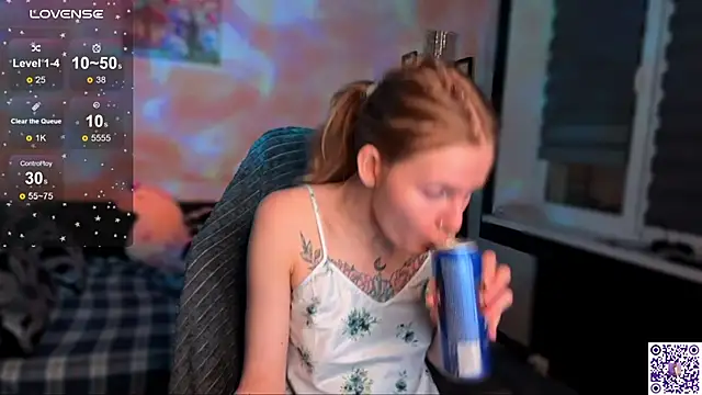 Chanel Gill online show from 3, 11, 2025