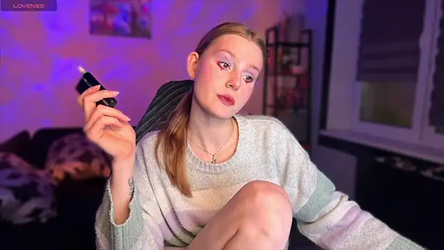 Chanel Gill online show from 27, 11, 2025