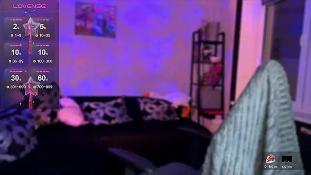 Chanel Gill online show from 30, 11, 2025