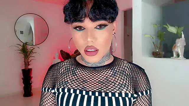 Snapshot of little_star_porn chatting on 24, 9, 2025 little star porn online show from 24, 9, 2025