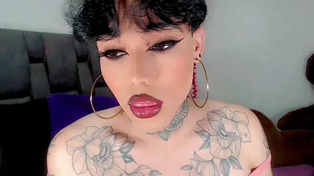 Snapshot of little_star_porn chatting on 24, 11, 2025 little star porn online show from 24, 11, 2025