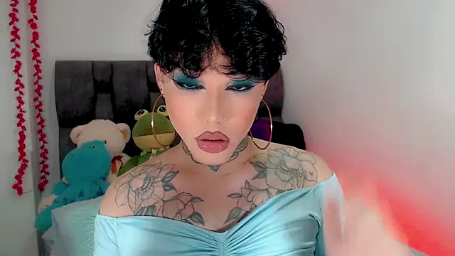 Snapshot of little_star_porn chatting on 11, 10, 2025 little star porn online show from 11, 10, 2025