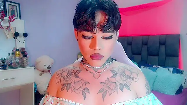 Snapshot of little_star_porn chatting on 4, 3, 2025 little star porn online show from 4, 3, 2025