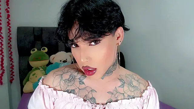 Snapshot of little_star_porn chatting on 16, 10, 2025 little star porn online show from 16, 10, 2025