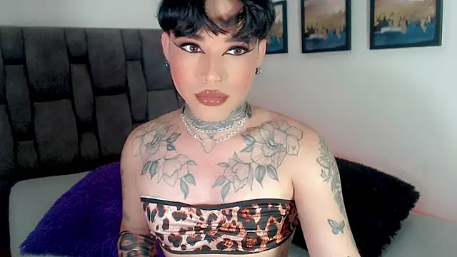Snapshot of little_star_porn chatting on 4, 7, 2026 little star porn online show from 4, 7, 2026