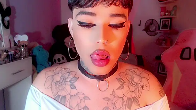 Snapshot of little_star_porn chatting on 14, 3, 2025 little star porn online show from 14, 3, 2025