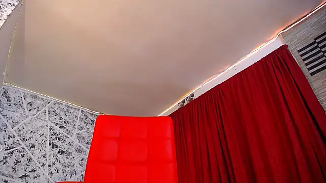 Snapshot of hornytsblonde chatting on 26, 9, 2025 hornytsblonde online show from 26, 9, 2025