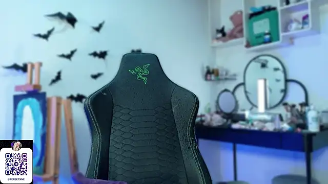 damnliciousss online show from 4, 4, 2026