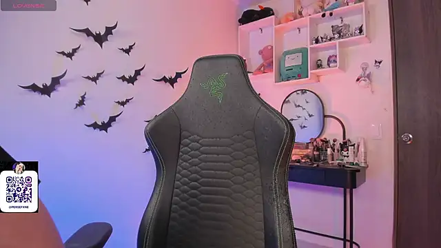 damnliciousss online show from 22, 10, 2025