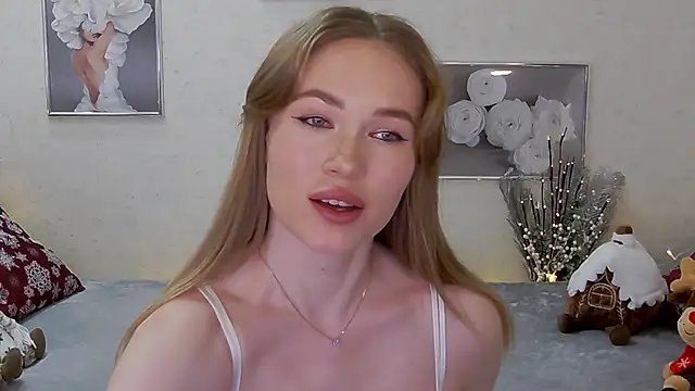 Veronika Mitchel online show from 11, 1, 2025