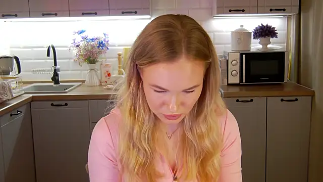 Veronika Mitchel online show from 19, 10, 2025