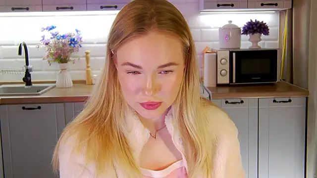 Veronika Mitchel online show from 30, 9, 2025