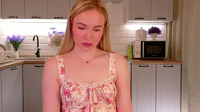 Veronika Mitchel online show from 17, 11, 2025